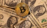 Bitcoin vẫn là đồng tiền số lớn nhất thế giới. (Ảnh: Reuters)