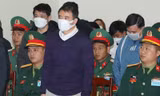 Cựu đại tá Biên phòng bảo kê cho trùm buôn xăng lậu thoát án chung thân 