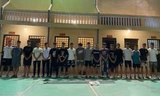 Bắt nhóm côn đồ dùng 'phóng lợn' chém vào xe công an khi bị truy đuổi