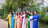 Phụ nữ Tỉnh đoàn An Giang duyên dáng với áo dài thướt tha