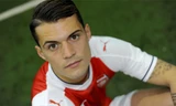 Xhaka vượt qua cuộc kiểm tra y tế cuối tuần trước để ký hợp đồng với Arsenal. "Pháo Thủ" muốn chốt sớm thương vụ này đề phòng giá của Xhaka tăng cao hơn sau Euro 2016. Ảnh: AFC.