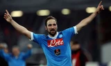 Higuain gia nhập Juventus với giá 94 triệu euro