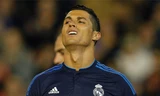 Ronaldo thất vọng về bàn thua thứ hai của Real. Ảnh: Reuters.
