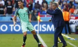 HLV Santos không tiếc lời khen ngợi Ronaldo trước trận chung kết Euro 2016. Ảnh: Reuters.