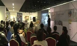 VietNam Photo Fair lần đầu thứ nhất quy tụ 17 tay máy đến từ mọi miền đất nước. Ảnh: TTXVN.