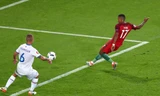 Bàn thắng ấn tượng của Luis Nani.