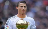 C.Ronaldo thừa nhận muốn sống như Vua.