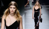 Siêu mẫu 19 tuổi hớ hênh lộ vòng 1 trên sàn catwalk