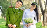 Phạm Cao Thái Bảo (bên trái) - chàng cán bộ 9X "xì tin" nổi tiếng được học viên trường Trung cấp Cảnh sát Nhân dân 3 (TP Cần Thơ) yêu mến. Ảnh: NVCC.
