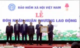 BHXH Việt Nam sẽ tiếp tục hỗ trợ người dân, doanh nghiệp ảnh hưởng bởi COVID-19