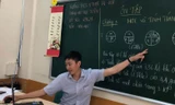 Các trường tích cực dạy trực tuyến cho học sinh 