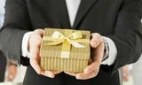 Hà Nội cấm biếu quà Tết 'sếp' dưới mọi hình thức