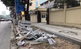 Vì sao vỉa hè lát đá ngổn ngang trên phố Nguyễn Chí Thanh?