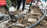 Hà Nội: Vì sao máy khoan đục 'băm nát' vỉa hè phố Bạch Mai?