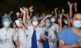 Bệnh viện Bạch Mai – giờ phút chiến thắng COVID-19