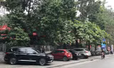 Hà Nội: Quận Hoàn Kiếm giải toả 11 điểm trông giữ ô tô trên vỉa hè