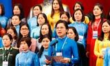 Chủ tịch Hội Liên hiệp Phụ nữ Việt Nam khoá XIII Hà Thị Nga phát biểu nhận nhiệm vụ. Ảnh: TTXVN