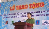 Bộ Công an trao kinh phí hỗ trợ xây dựng 1.200 căn nhà tặng các hộ nghèo ở Sóc Trăng