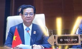 Thủ tướng Nguyễn Tấn Dũng phát biểu tại Hội nghị cấp cao ASEAN ngày 11/5.