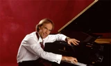 Nghệ sĩ piano Richard Clayderman sắp biểu diễn tại Hà Nội