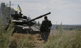 Xe tăng quân đội Ukraine tại Lugansk