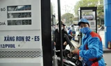 Xăng RON 92 lãi khoảng 200 đồng mỗi lít