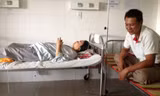 Đau ruột thừa, bác sĩ cắt 2 buồng trứng