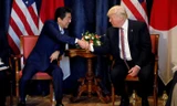 Tổng thống Mỹ Donald Trump và Thủ tướng Nhật Bản Shinzo Abe tại cuộc gặp song phương sáng 26/5.