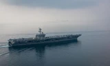 Tàu sân bay USS Carl Vinson (CVN 70) đi qua eo biển Sunda vào ngày 15/4/2017.