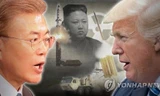 Tổng thống Hàn Quốc Moon Jae-in (trái), Chủ tịch Triều Tiên Kim Jong-un (giữa) và Tổng thống Mỹ Donald Trump.
