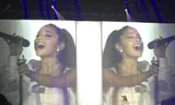 Ariana Grande trong buổi hòa nhạc kinh hoàng tại Manchester.