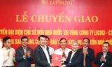 Thứ trưởng Bộ Xây dựng Bùi Phạm Khánh ký chuyển giao Licogi về SCIC