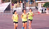 Vận động viên tỉnh Gia Lai tập luyện chuẩn bị cho giải Tiền Phong Marathon 