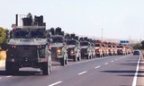 Một đoàn xe quân sự Thổ Nhĩ Kỳ trên đường tiến vào Syria hồi tháng 10 ảnh: pbs.org 