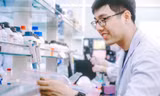 Thạc sĩ GenZ chinh phục thành công học bổng trường đại học Top 28 thế giới