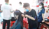 Hiến tóc vì bệnh nhân ung thư