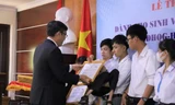 ĐHQG TP. HCM trao học bổng cho sinh viên có hoàn cảnh đặc biệt khó khăn, trị giá 1,7 tỷ đồng