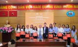 Trao ‘Học bổng khuyến khích tài năng’ cho 6 sinh viên Việt Nam
