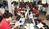 Sinh viên trường ĐH Kinh tế - Luật (ĐHQG TP. HCM) hăng hái tham gia hiến máu ‘Chủ nhật Đỏ”