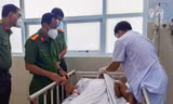 Trưởng công an xã bị chém trọng thương khi ngăn nhóm thanh niên đánh nhau