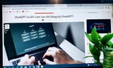 Nhiều người quan tâm tới ứng dụng ChatGPT. ẢNH: PV