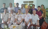 Các cựu chiến binh và thân nhân liệt sĩ tàu C235 trong cuộc gặp tại nhà bà Hường năm 2017. Ảnh: Kiến Nghĩa
