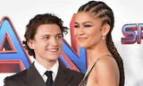 Không cùng xuất hiện trên thảm đỏ, Tom Holland vẫn có cách cổ vũ Zendaya cưng xỉu