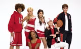 “High School Musical” chuyện giờ mới kể: Zac Efron mặc một chiếc áo tận ba phần phim