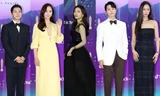 Thảm đỏ Baeksang 2021 như bàn cờ vây hai màu đen trắng: Suzy nữ thần, Seo Ye Ji vắng mặt
