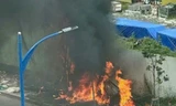 Cháy nổ dữ dội trụ điện ở TP Thủ Đức, nhiều người hoảng sợ