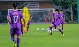 U22 Việt Nam luyện tập buổi đầu khi vắng bóng thầy Park