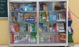 Một góc thư viện sách của một trường tiểu học ở Hà Nội. Ảnh: Đỗ Hợp