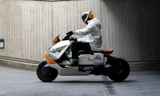 Xe máy điện BMW có thể đạt tốc độ tối đa 130 km/h