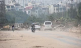 Hà Nội: Con đường nghìn tỉ dang dở, ngập rác và bụi mù mịt 